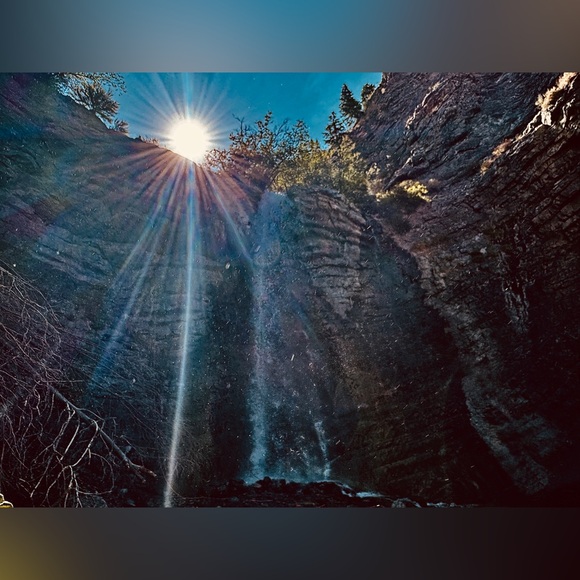 Meet your Posher, Benz Her - Picture 4 of 16